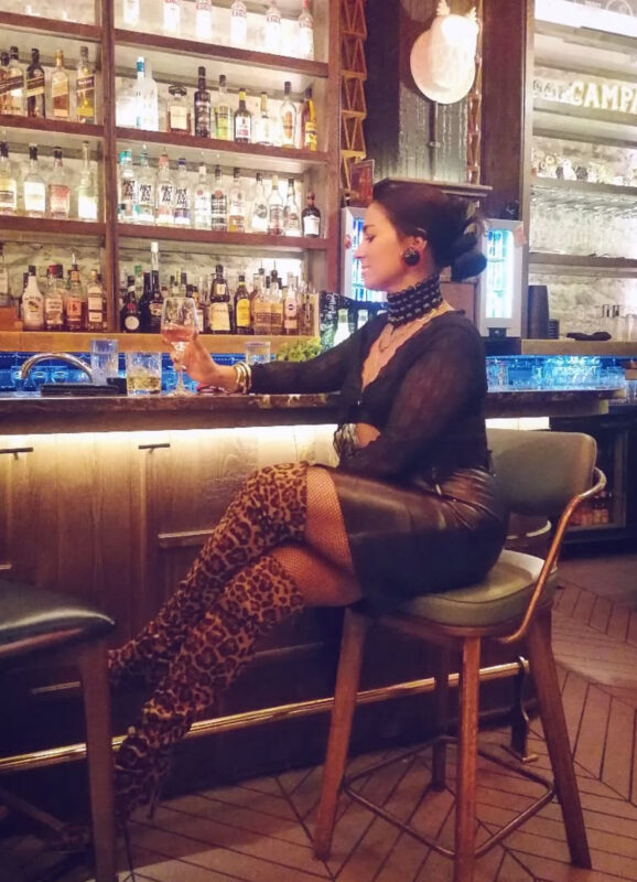 ΤΟΛΜΑΜΕ ΚΑΙ ΦΟΡΑΜΕ Ο,ΤΙ ΜΑΣ ΑΡΕΣΕΙ: ΠΩΣ “ΥΠΟΣΤΗΡΙΖΕΙΣ” ΤΟ LOOK ΣΟΥ ΜΕ ΤΟΛΜΗ ΚΑΙ ΠΡΟΣΩΠΙΚΟΤΗΤΑ